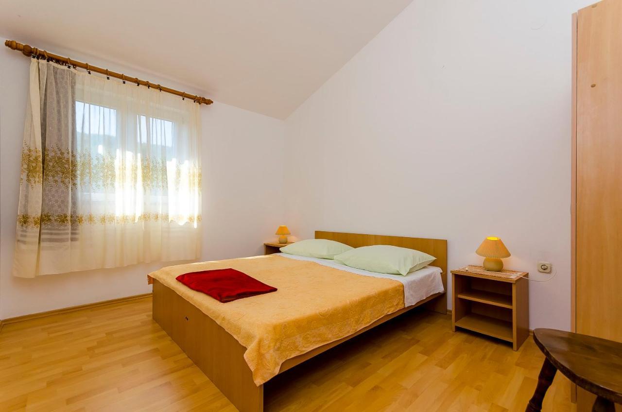 Apartments Milka スラティネ エクステリア 写真
