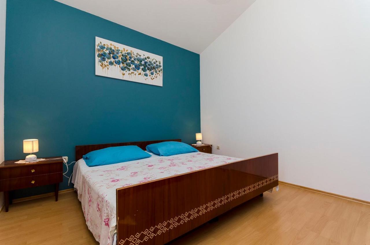 Apartments Milka スラティネ エクステリア 写真