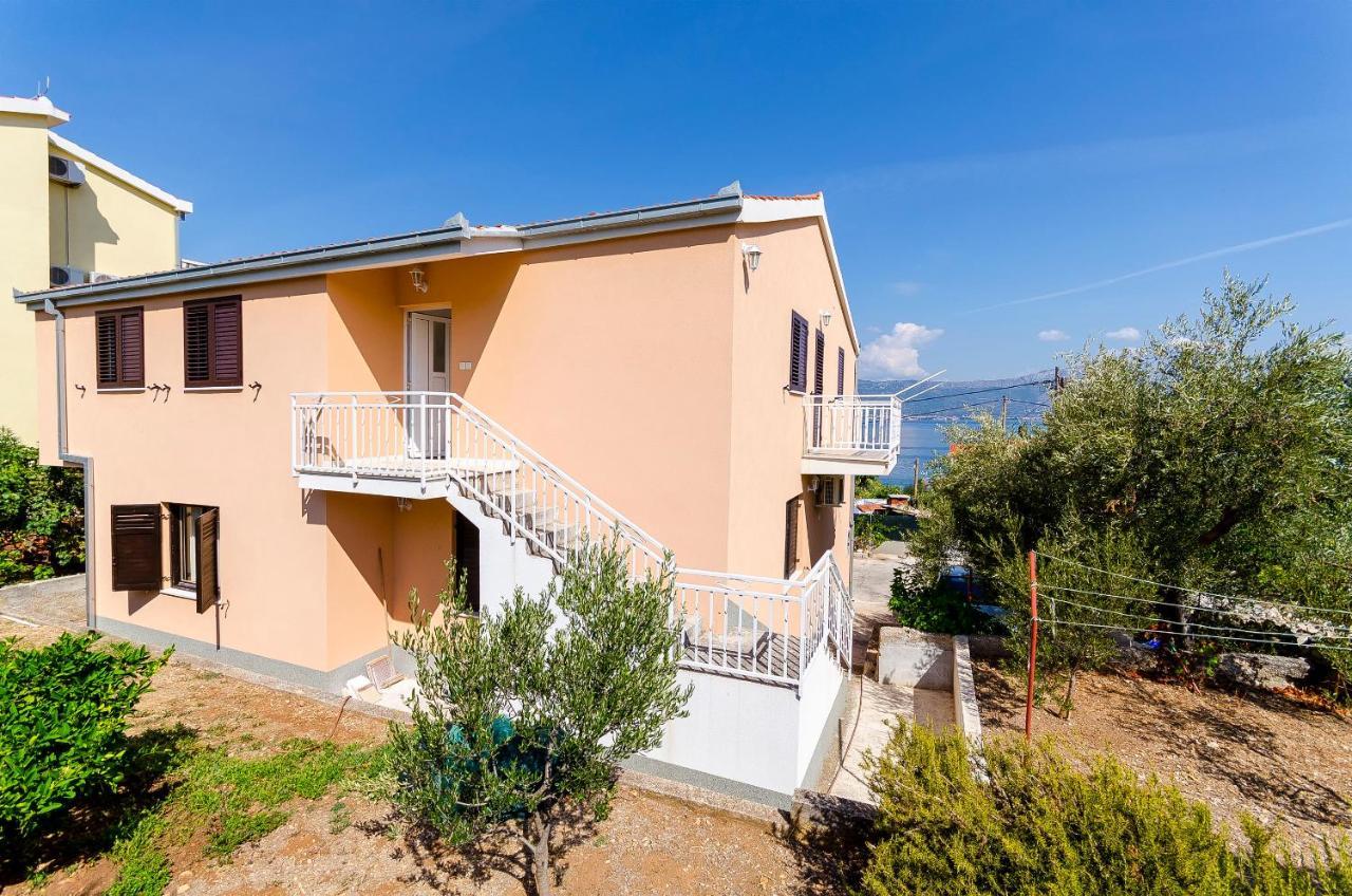 Apartments Milka スラティネ エクステリア 写真