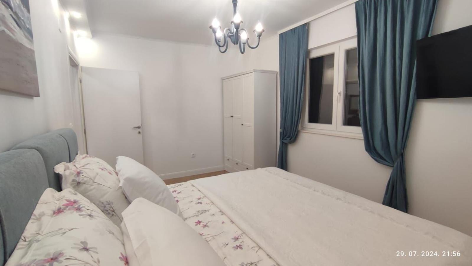Apartments Milka スラティネ エクステリア 写真